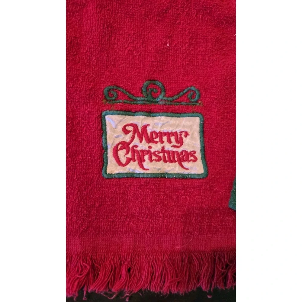Bundle of Vintage Christmas Bath‎ Hand Towels and Kitchen Towels
